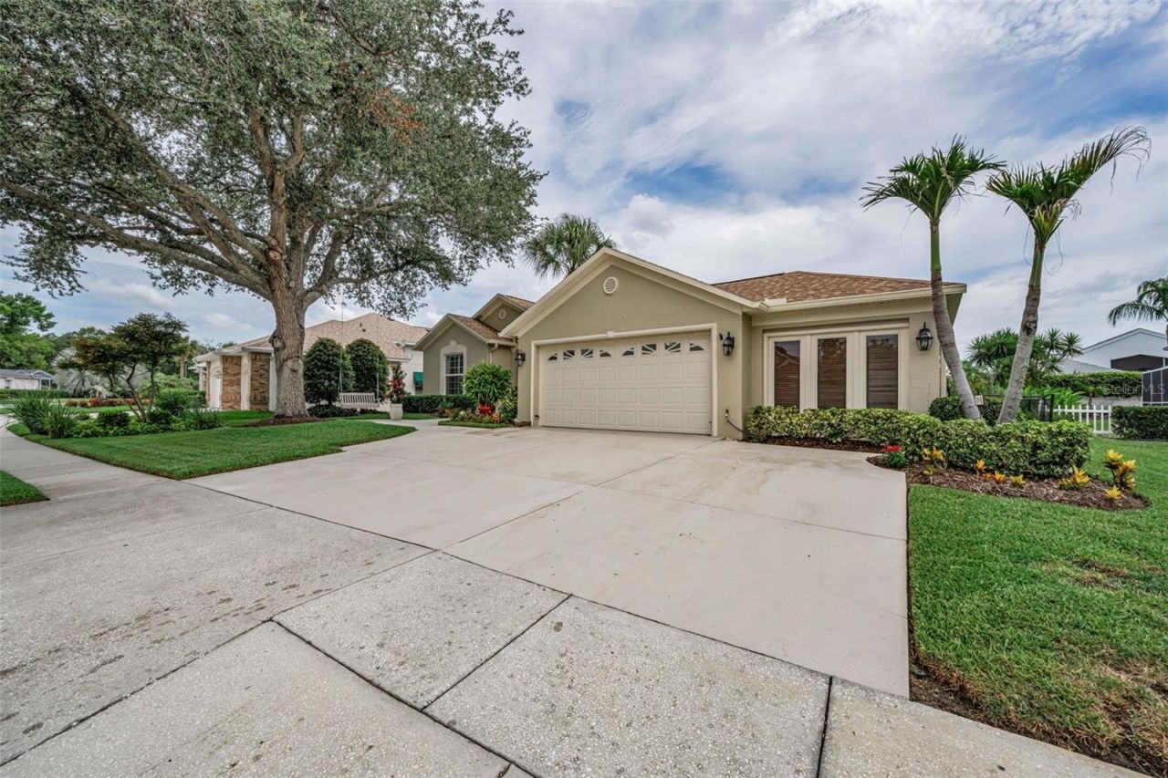1114 Toski Drive , Trinity, FL 34655 Photo
