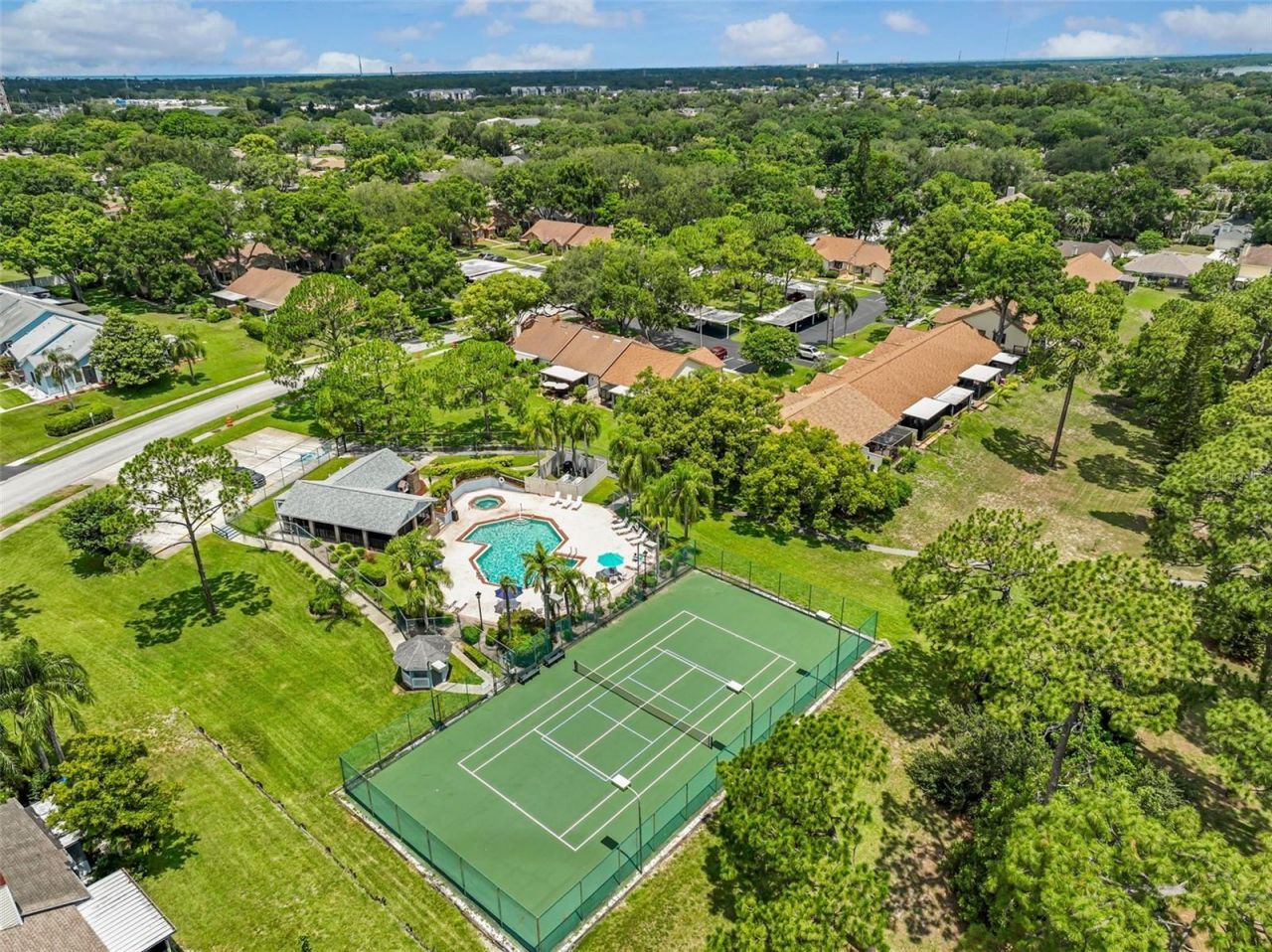 3224 Montrose Circle , Palm Harbor, FL 34684 Photo