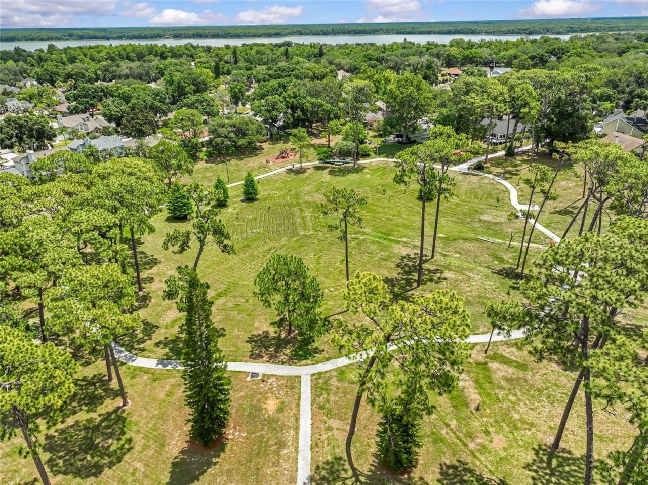 3224 Montrose Circle , Palm Harbor, FL 34684 Photo