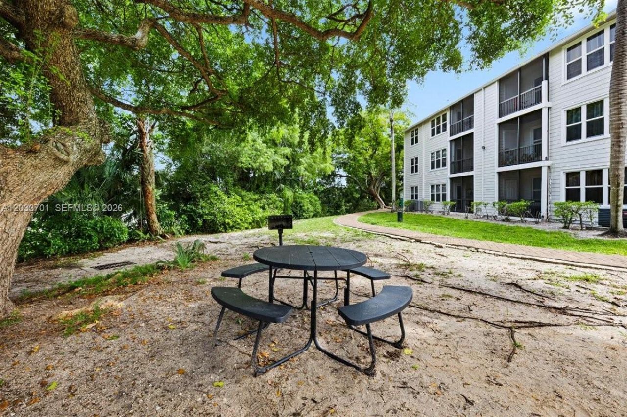 2303 N Congress Ave , Unit 27, Boynton Beach, FL 33426 Photo