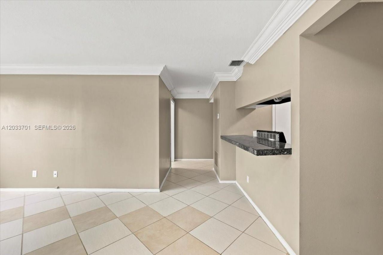 2303 N Congress Ave , Unit 27, Boynton Beach, FL 33426 Photo