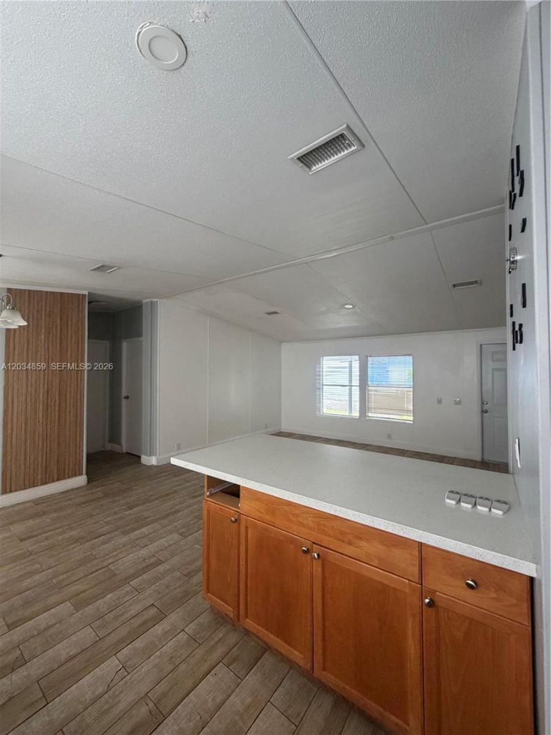 19800 SW 180th Ave, Miami, FL 33187 Photo