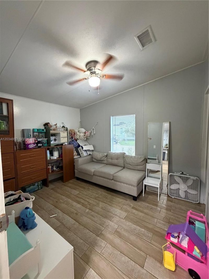 19800 SW 180th Ave , Miami, FL 33187 Photo