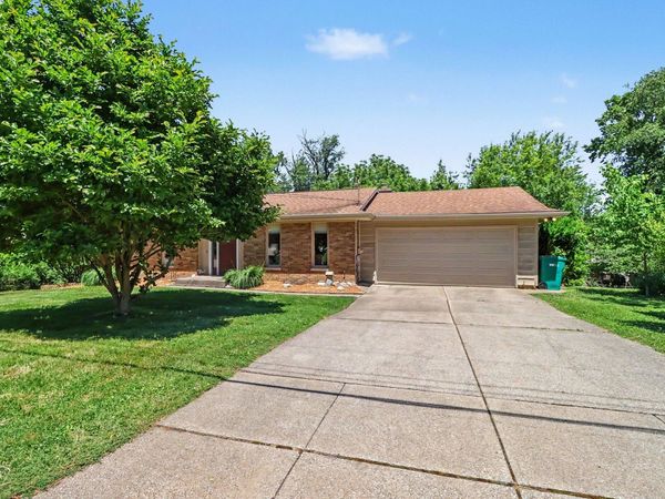 3728 Wedgwood Drive, Portage, MI 49024