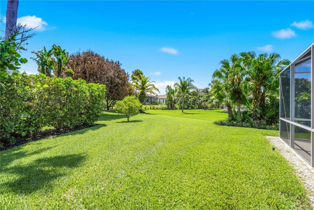 6455 36th Lane, Vero Beach, FL 32966 Photo