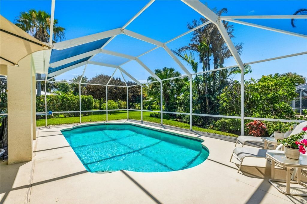6455 36th Lane, Vero Beach, FL 32966 Photo
