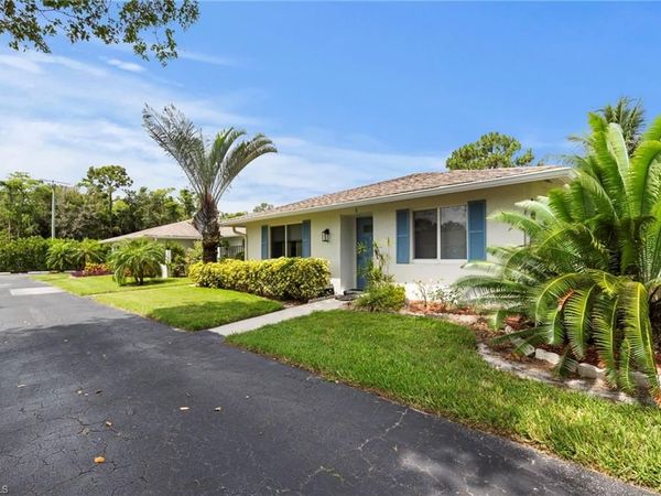 50 Glades BLVD , Unit 2, NAPLES, FL 34112