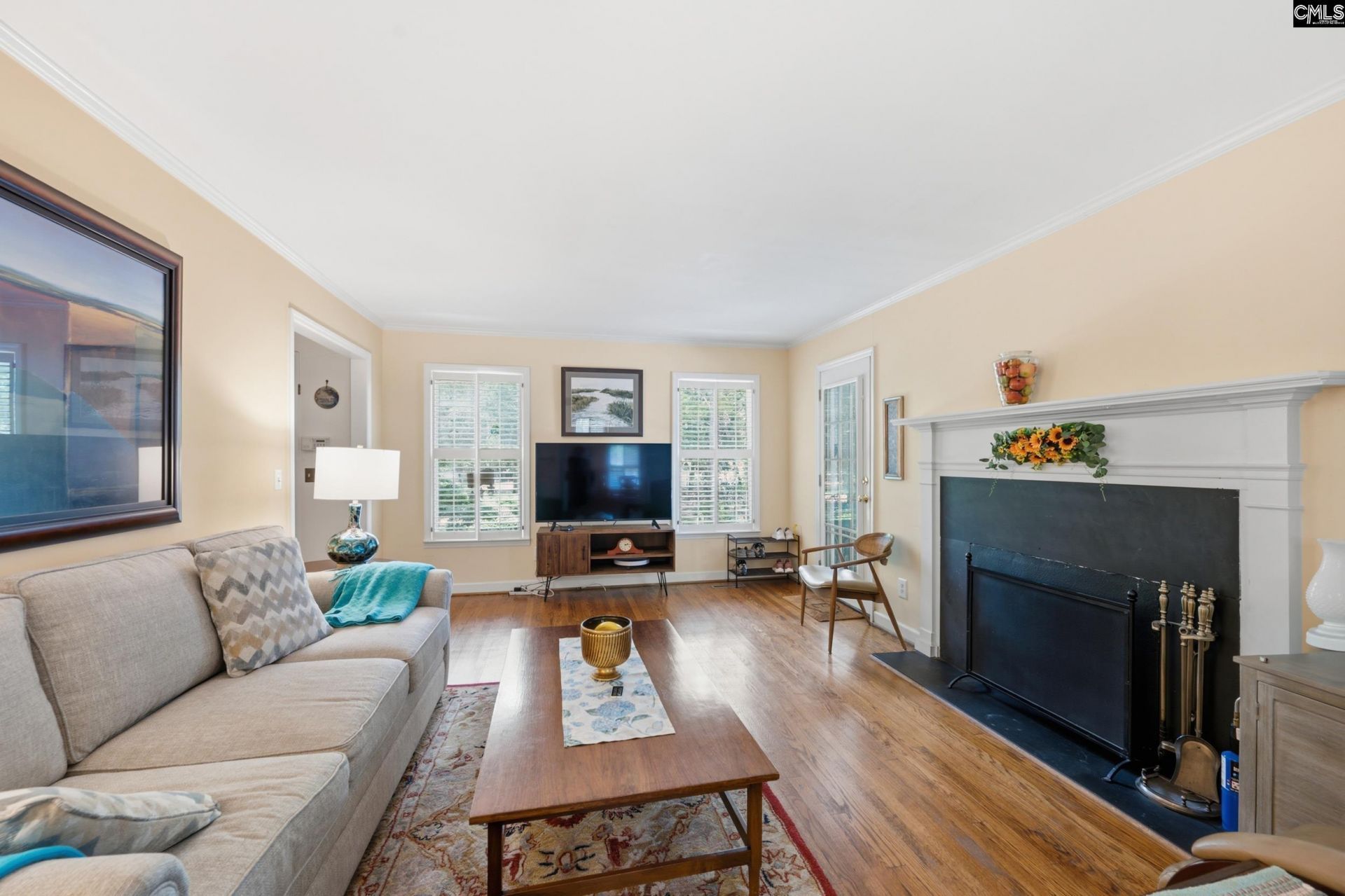 101 Academy Way  Photo 10