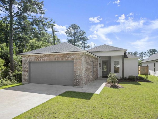 9674 Brookfield Ave, Denham Springs, LA 70726