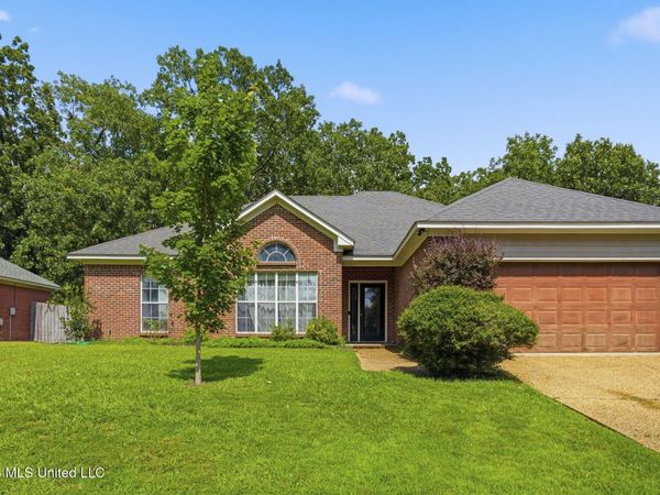 211 Mallard Drive, Brandon, MS 39047