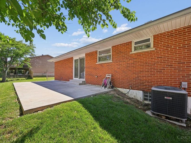 12172 Westerly Drive, Colerain Township, OH 45231 Photo 32