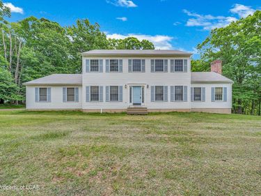 30 Doe Run Trail, Mountain Top, PA 18707