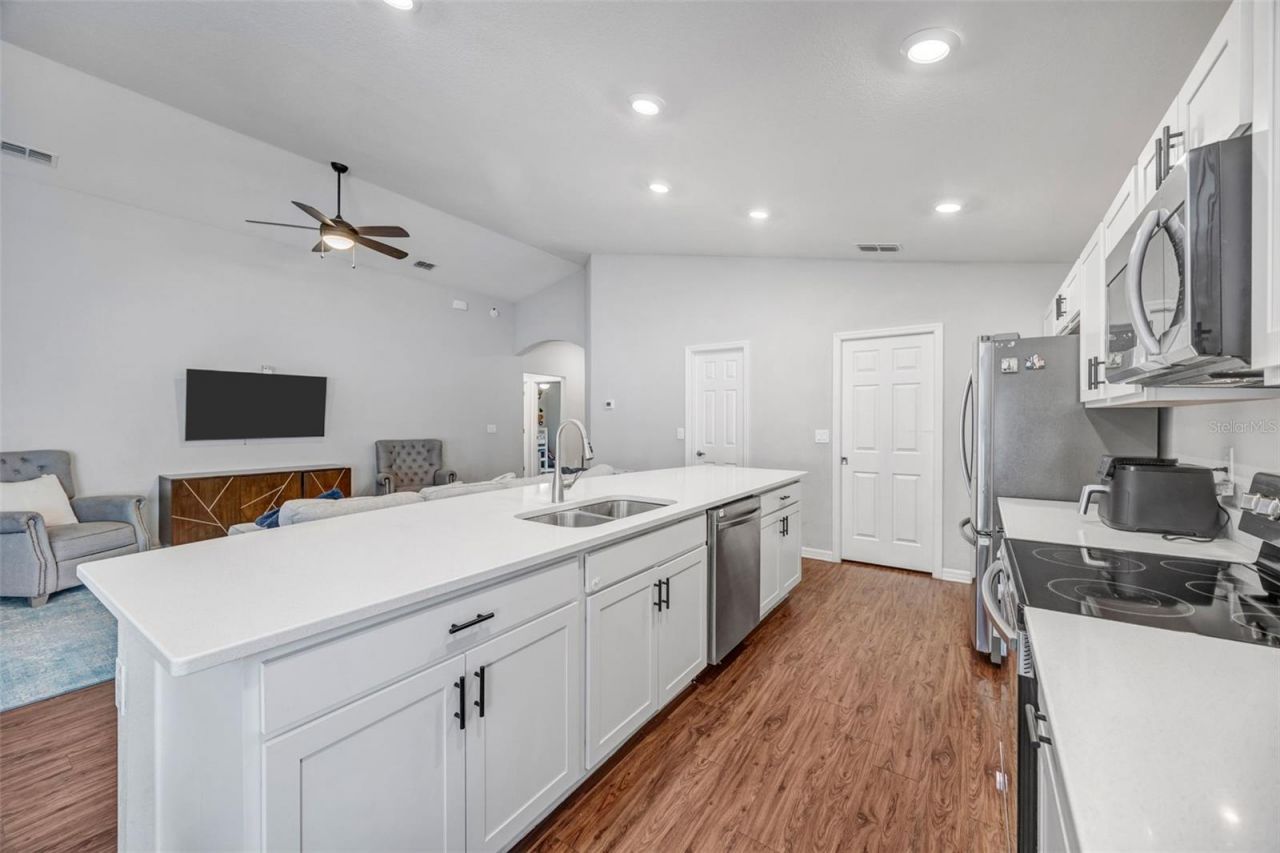 6969 Abbywood Lane , Zephyrhills, FL 33541 Photo