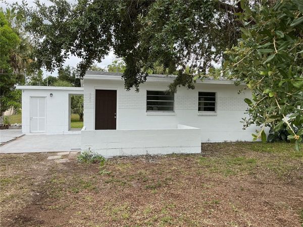 521 SHOWALTER AVENUE , PUNTA GORDA, FL 33950