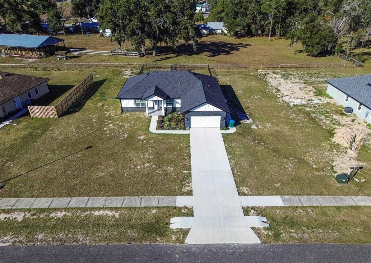 11778 SW 167th Avenue , Brooker, FL 32622 Photo