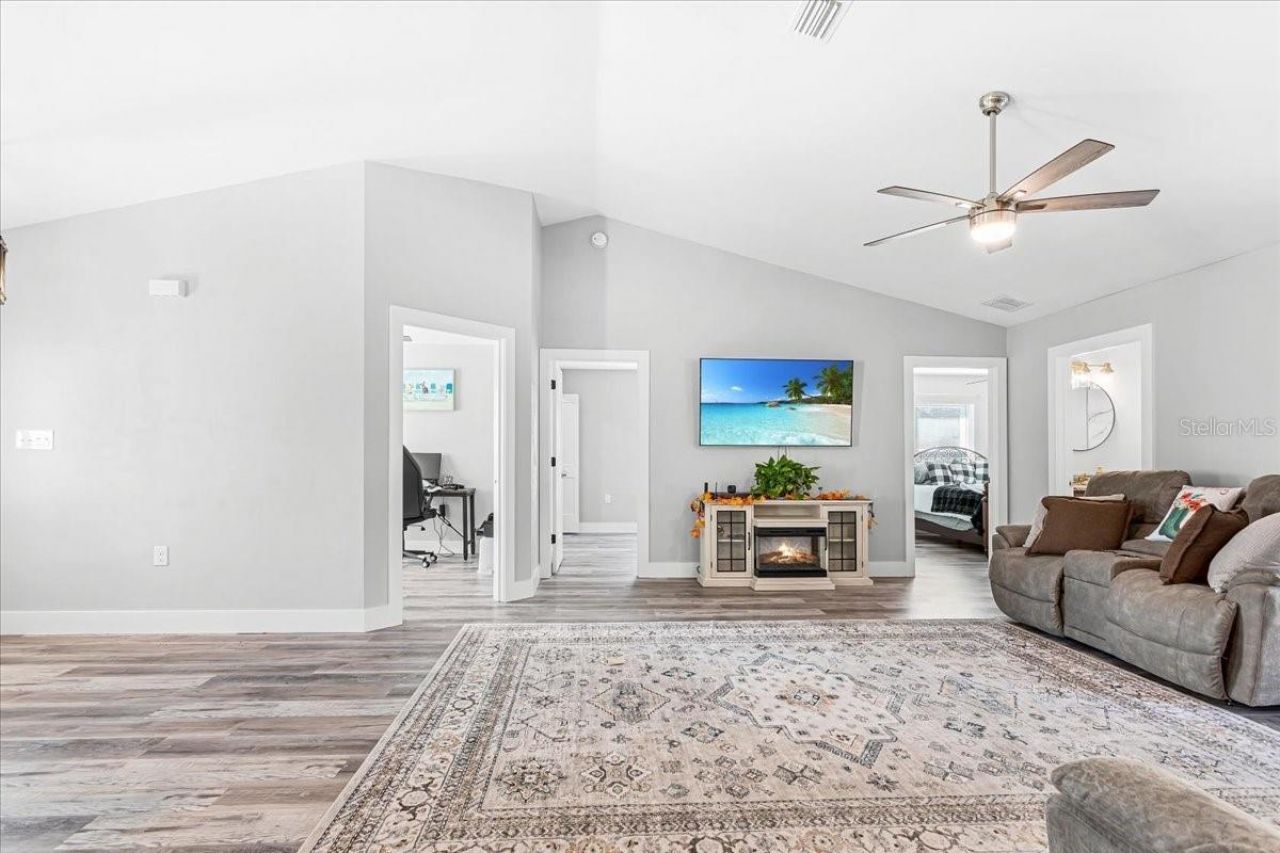 11778 SW 167th Avenue , Brooker, FL 32622 Photo