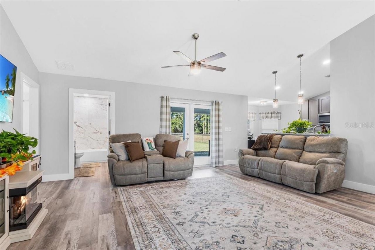 11778 SW 167th Avenue , Brooker, FL 32622 Photo