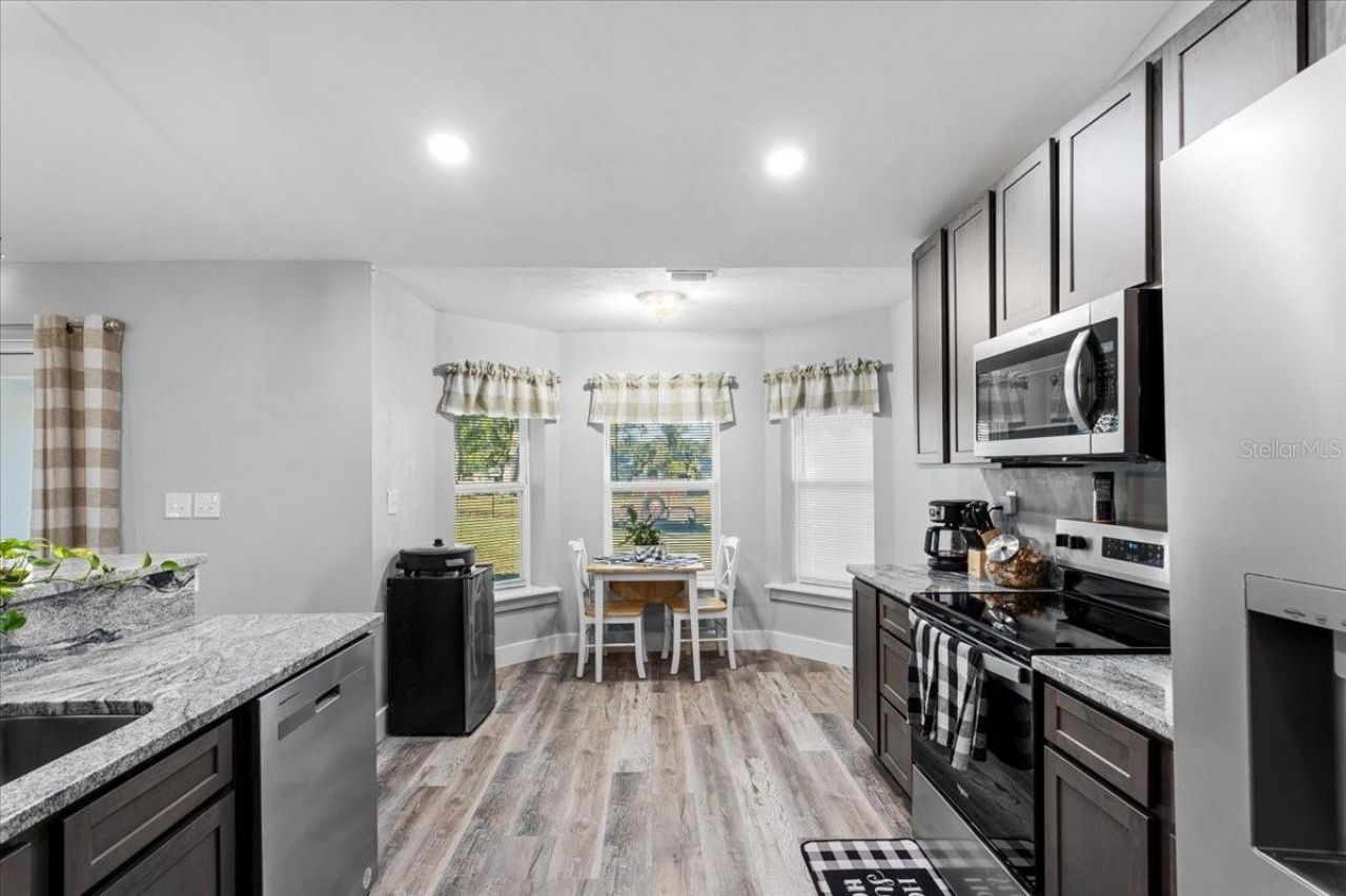 11778 SW 167th Avenue , Brooker, FL 32622 Photo