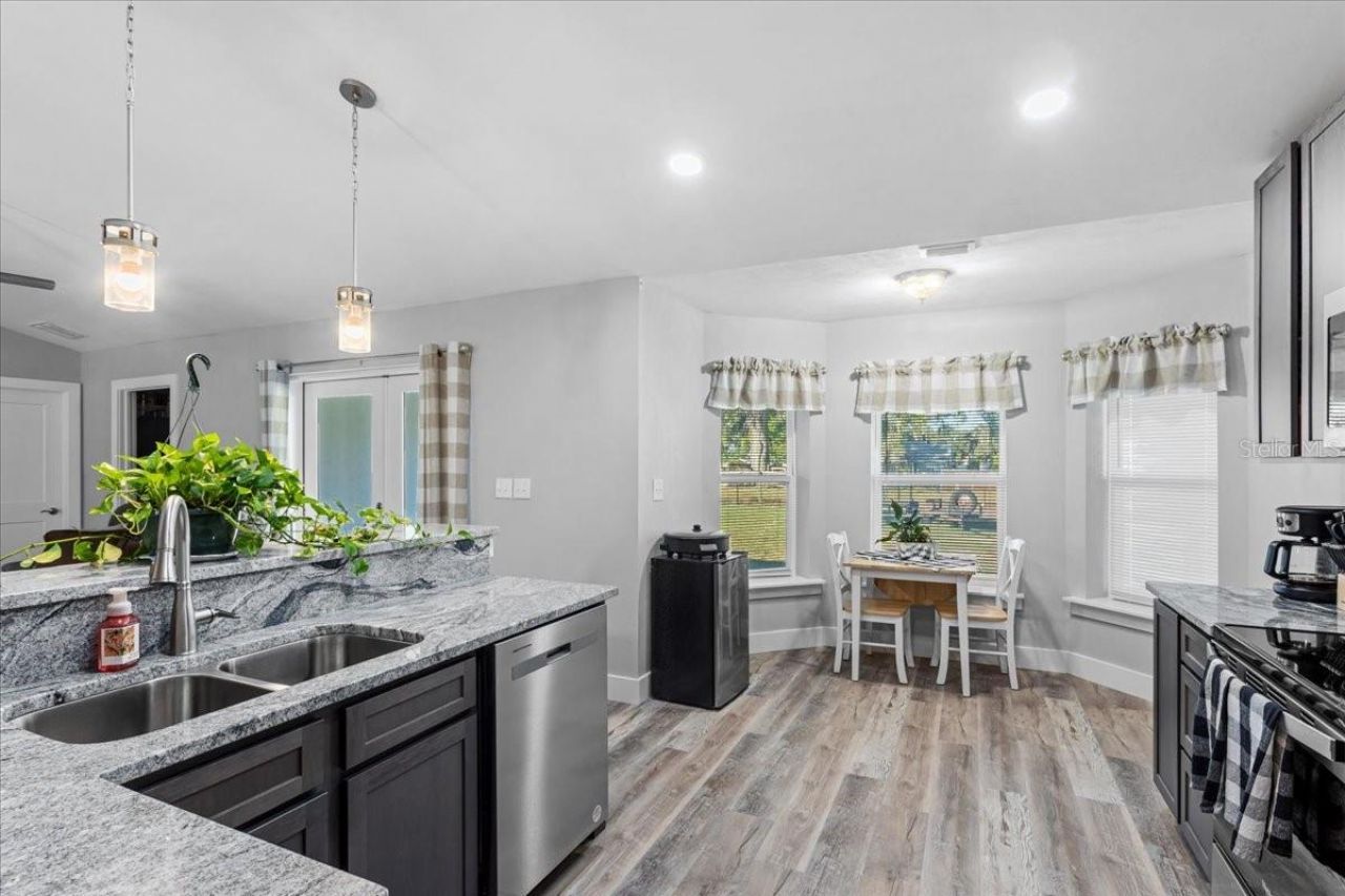 11778 SW 167th Avenue , Brooker, FL 32622 Photo