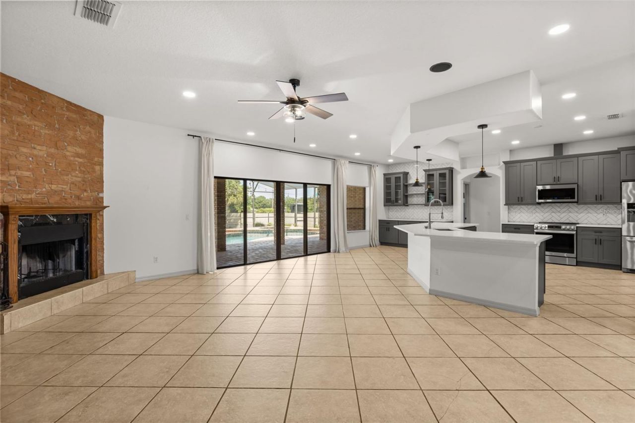 660 Moss Point Cove Court, Debary, FL 32713 Photo