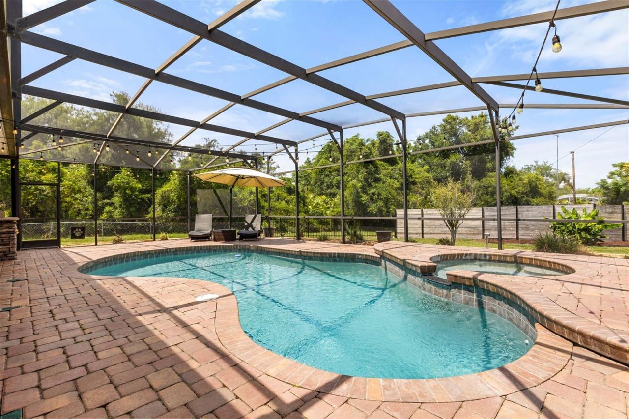 660 Moss Point Cove Court, Debary, FL 32713 Photo