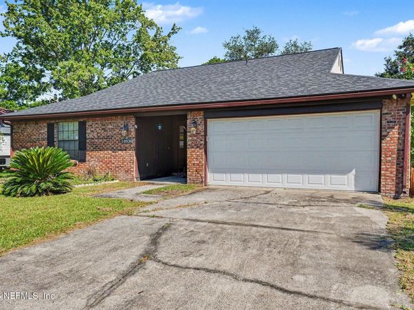 10930 STEEDING HORSE Drive, Jacksonville, FL 32257