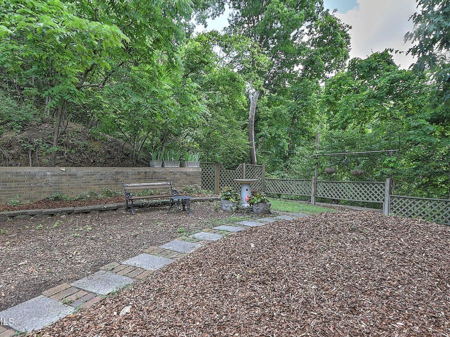 Property Image 62