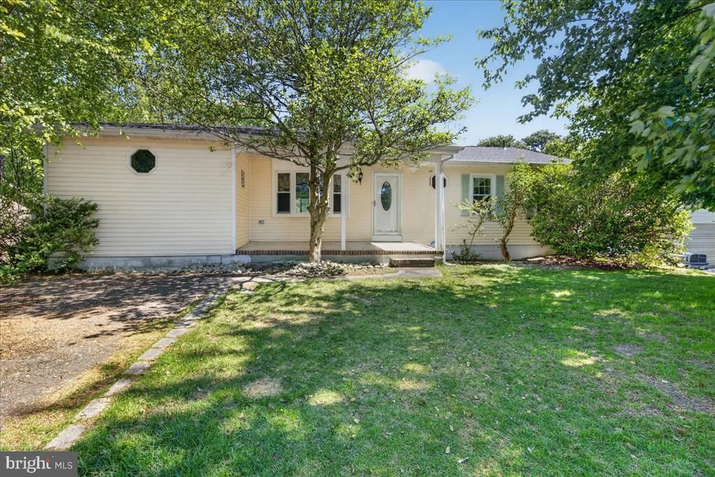 113 Lubbers Lane, Manahawkin, NJ 08050 Main Photo