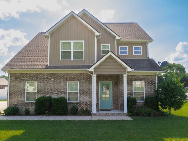 145 Cooper Place Dr , Manchester, TN 37355