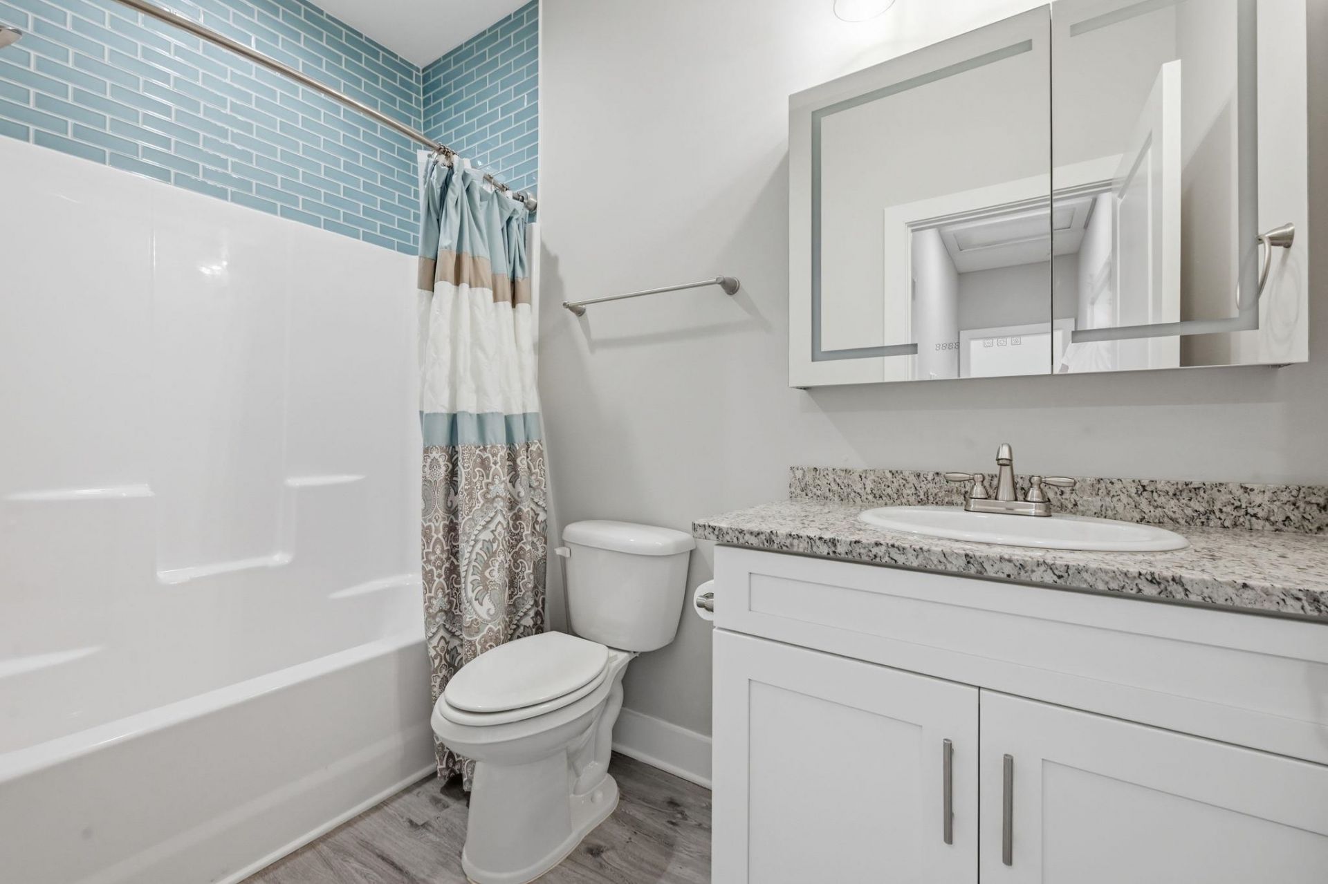 643 Belmont Dr.  Photo 33