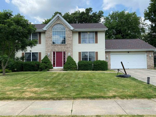 2018 Grandchester Place, ROCKFORD, IL 61107
