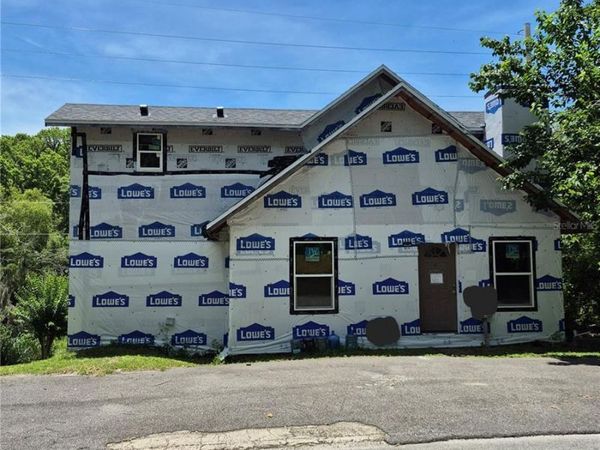 5230 PARK AVENUE , DE LEON SPRINGS, FL 32130
