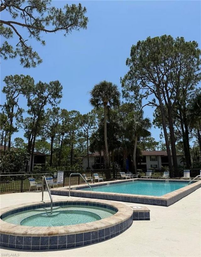 1895 Courtyard Way, Unit 101, Naples, FL 34112 Photo
