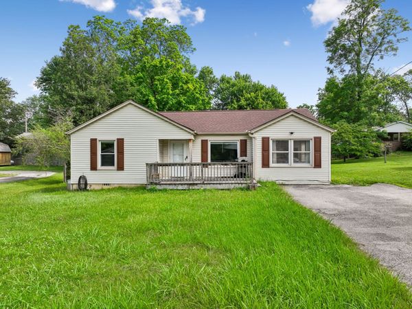 24 E Stevens St , Cookeville, TN 38501