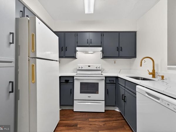 18503 BOYSENBERRY DRIVE , Unit 121, GAITHERSBURG, MD 20879