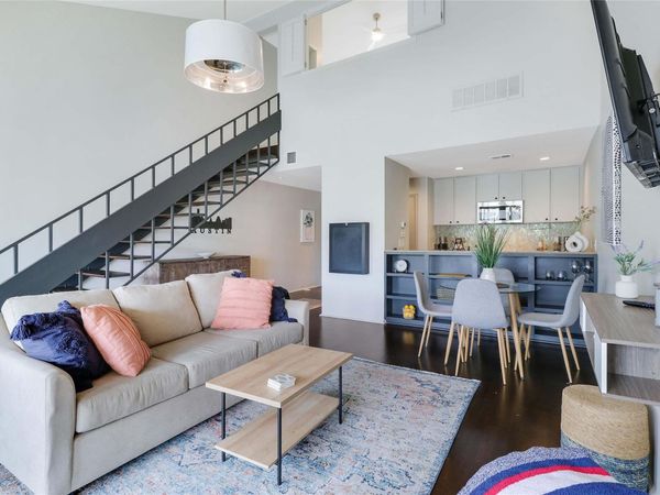 1818 S Lakeshore BLVD, Unit 32, Austin, TX 78741