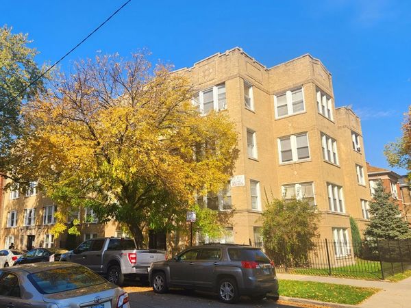 3044 W Leland Street , Unit 1, Chicago, IL 60625