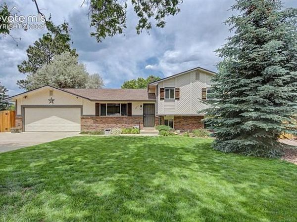 1370 Amstel Drive, Colorado Springs, CO 80907