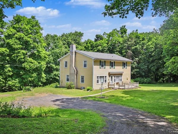 72 Egbertson Road , Campbell Hall, NY 10916