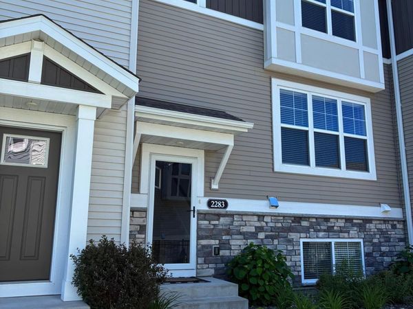 2283 Polar Way , North Saint Paul, MN 55109