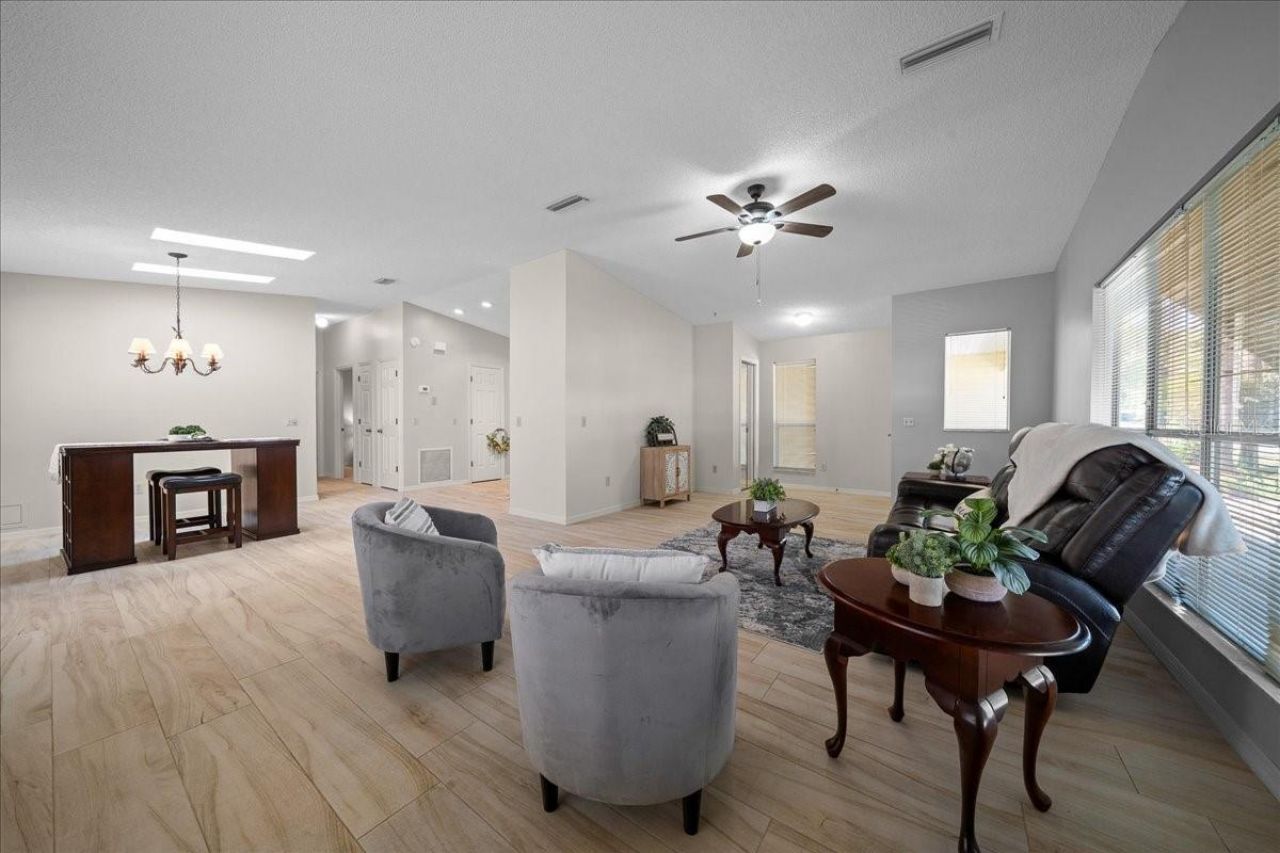 1133 Del Toro Drive, Lady Lake, FL 32159 Photo