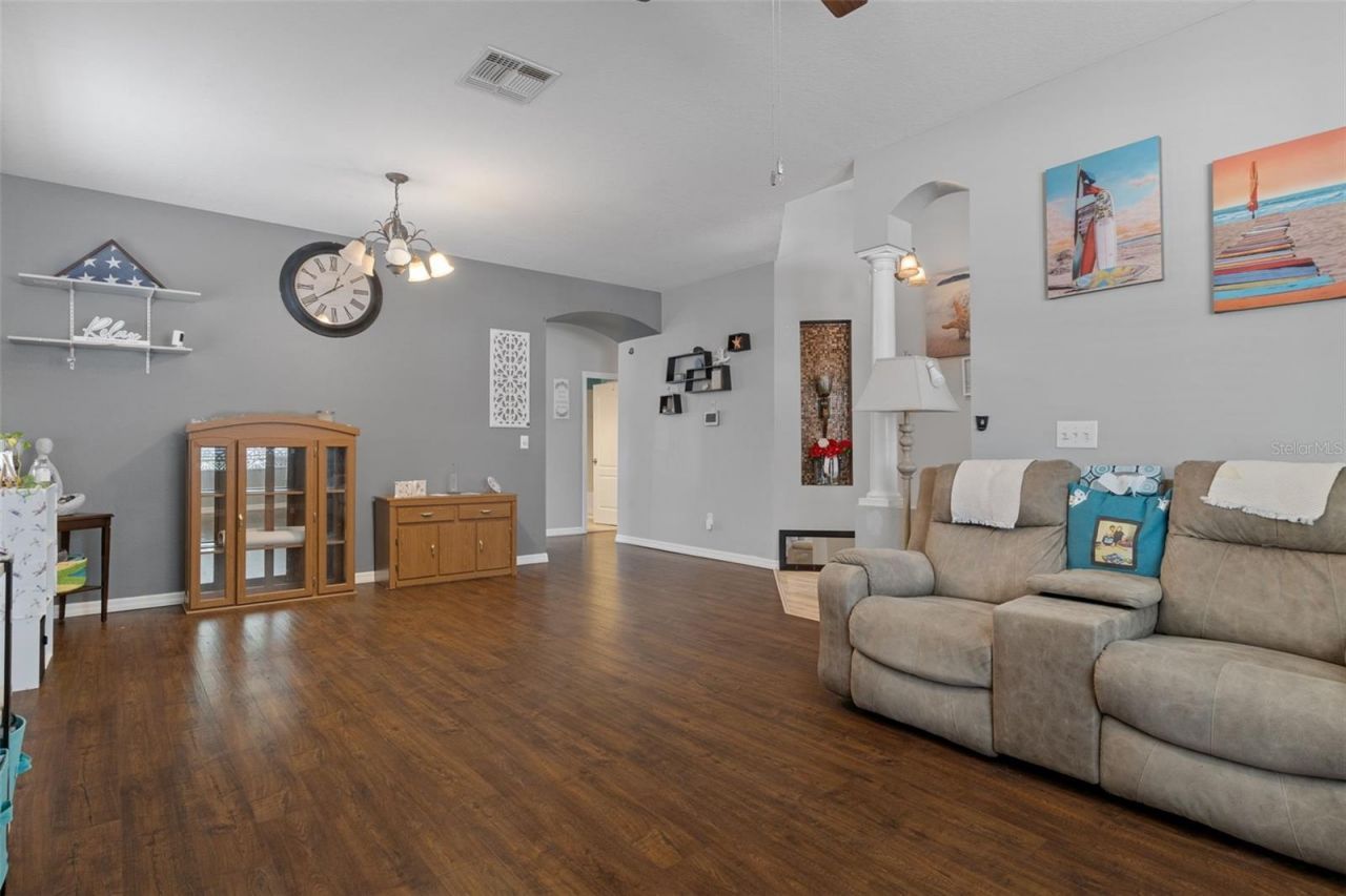 8483 Pinetop Ridge Lane , Brooksville, FL 34613 Photo