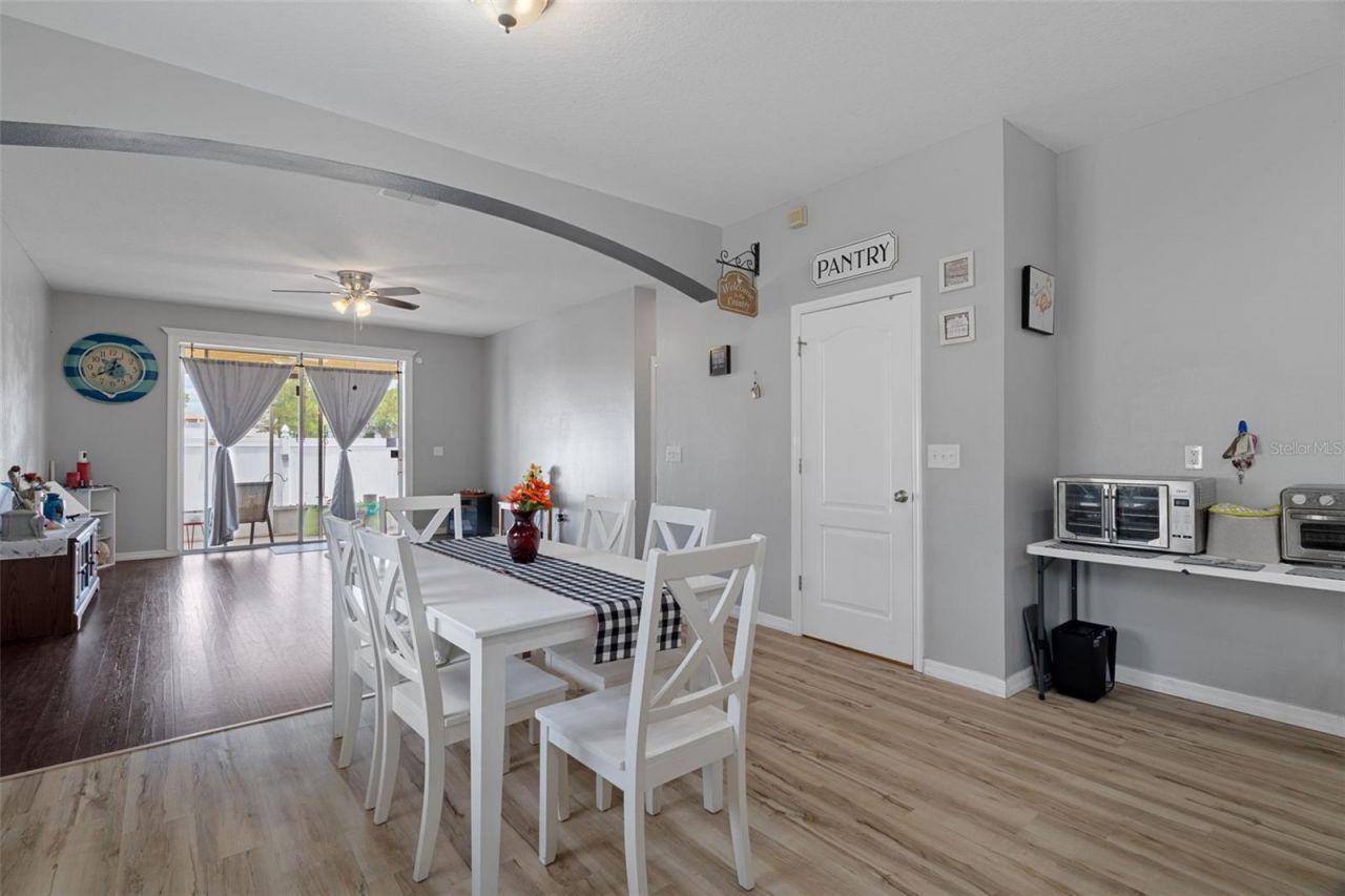 8483 Pinetop Ridge Lane , Brooksville, FL 34613 Photo