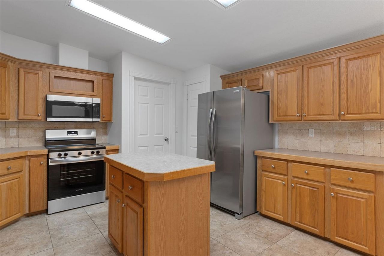 5290 W Rochelle Street, Homosassa, FL 34446 Photo