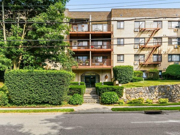 2221 Palmer Avenue , Unit 3P, New Rochelle, NY 10801