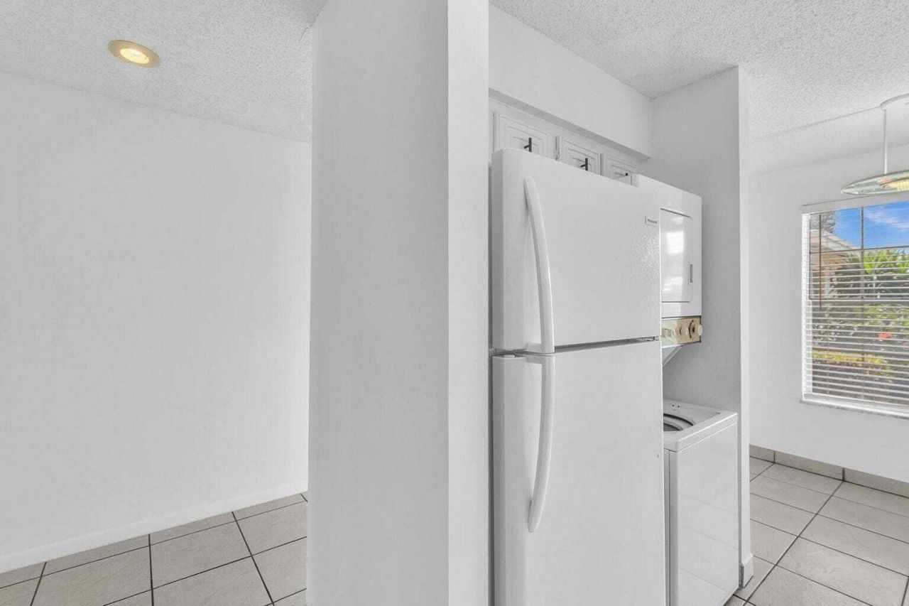 13721 Flora Place, Unit D, Delray Beach, FL 33484 Photo