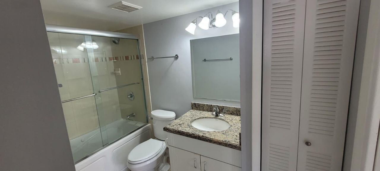 1755 Village Boulevard, Unit 208, West Palm Beach, FL 33409 Photo