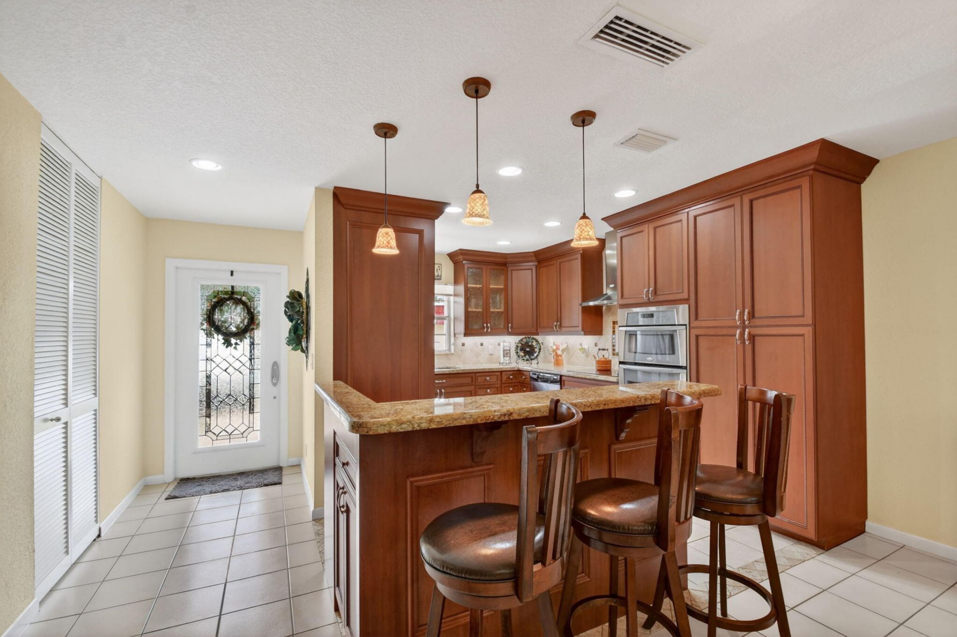 300 Cape Cod Circle, Lake Worth, FL 33467 Photo