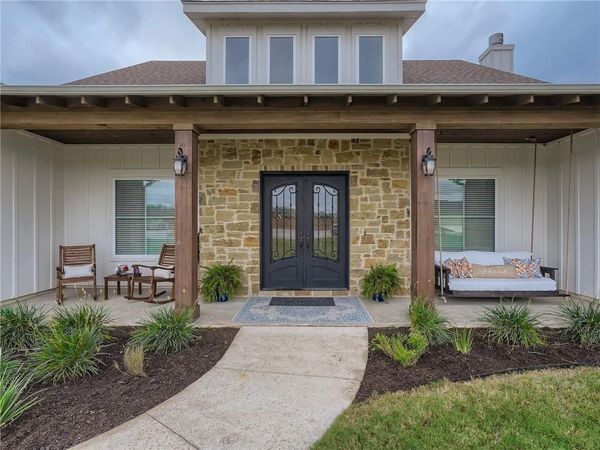 132 Huerta RD, Florence, TX 76527