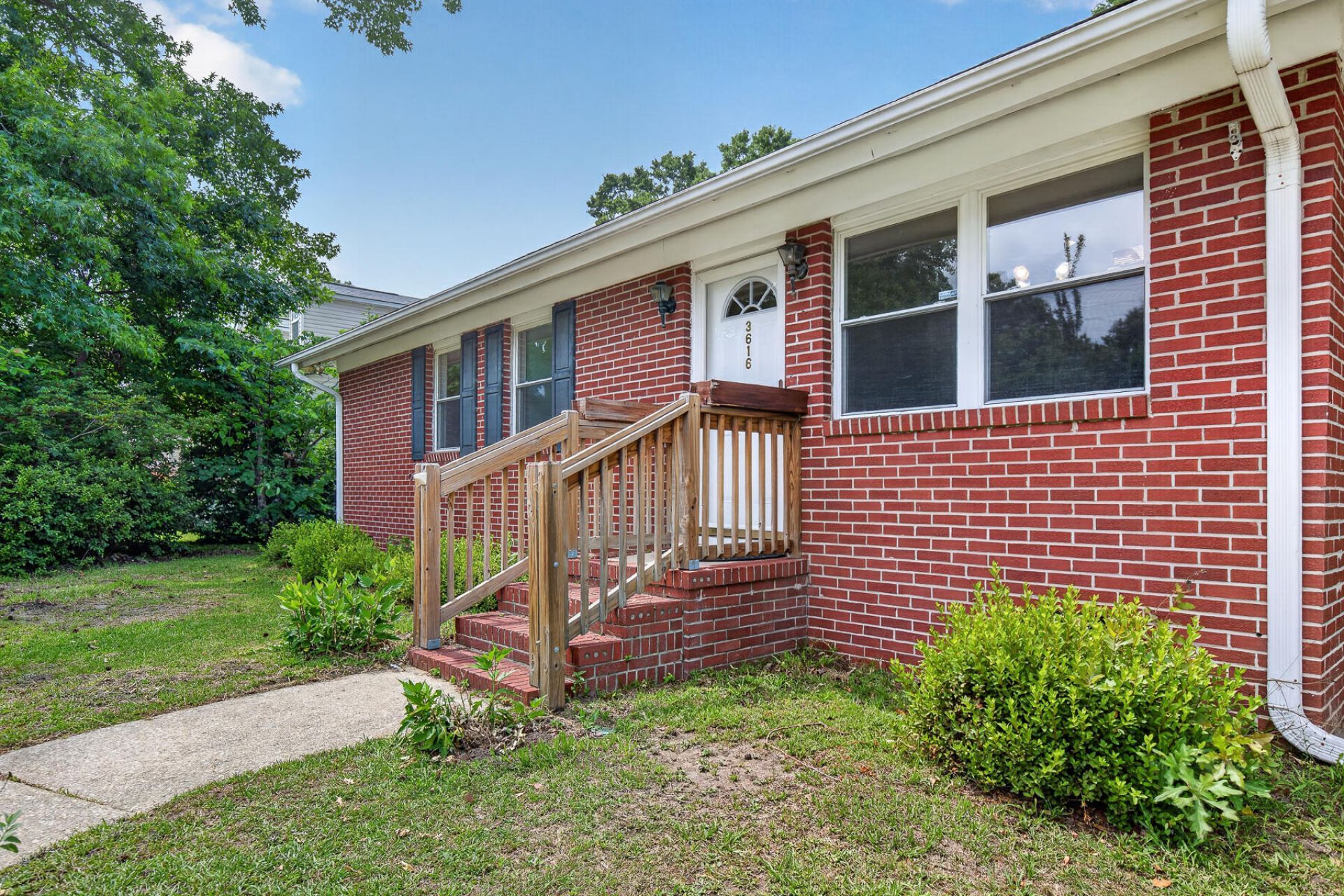 3616 Marshfield Road Photo 6